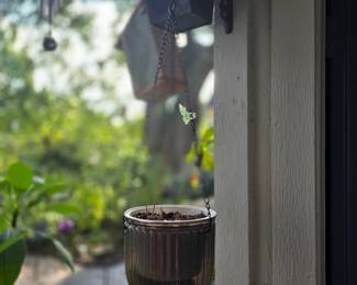 Hanging Planter
Wrought iron Holder
Birdhouse
Windchime