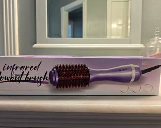 Infrared Blowout Brush