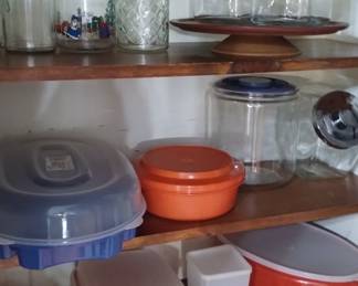 Tupperware 