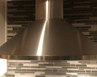 Fixtures and can be sold but will need to be taken out on Oct 7th