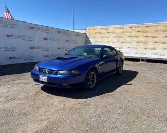 340  2004 Ford Mustang 