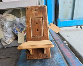 3540  Guild The Country Belle Wooden Telephone 