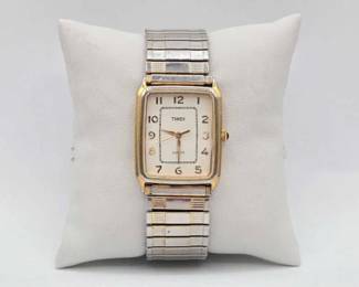 1157  Timex Quartz Watch 