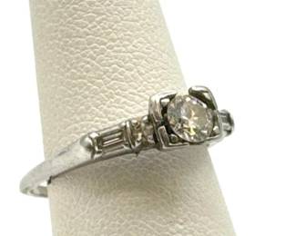 590  Platinum Diamond Ring, 3.86g 