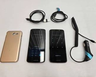 1932  2 Android Motorola Phones, Phone Case  Power Cords 