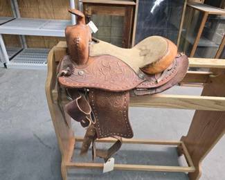 2908  Saddle 