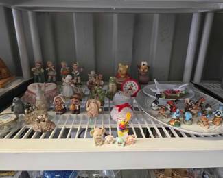 8004  Porcelain Figurines, Statues, and Decorations 