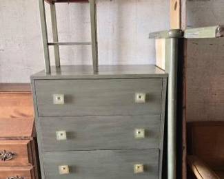 9008  Full Size Bedroom Set 