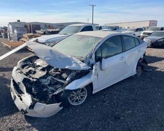 415  2018 Toyota Prius 