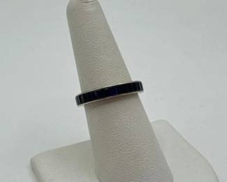 746  14k White Gold Sapphire Band, 2.67g 