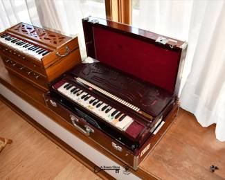 007Some Highlights Estate Sale Naperville