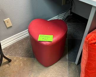 Heart Ottoman