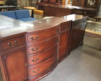 Long dresser $100 - you better come get it on Friday, it wont make it to the weekend! 