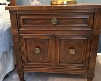 Pair Drexel Heritage Walnut Bedside Chests