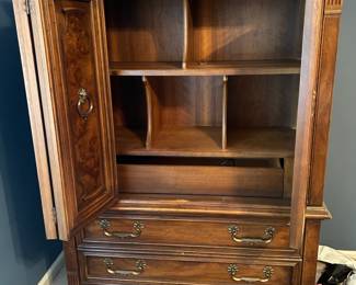 Drexel Heritage Walnut Gentlemen's Chest