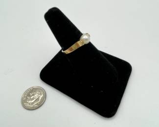 Another view of 8kt gold ring set with a pearl