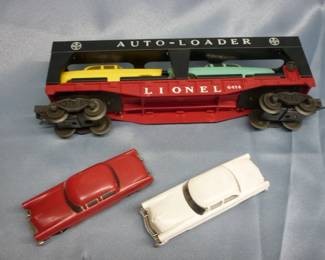 Another view of Lionel Trains Automobile Car (Autoloader) No. 6414, Post-War 1955-57, with original box