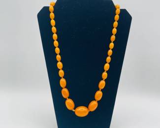 Graduated size amber bead necklace