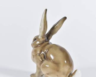 Another view of vintage Hutschenreuther German porcelain sitting rabbit figurine designed by Karl Tutter