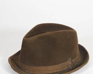 Closeup of a men's vintage hat from Otis exclusively at Baskin Club