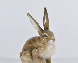 Vintage Hutschenreuther German porcelain sitting rabbit figurine designed by Karl Tutter