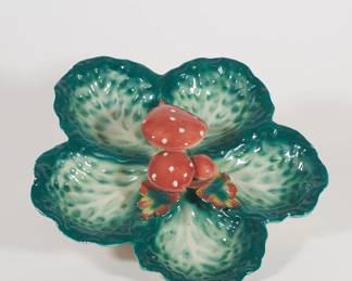 Vintage majolica serving dish with cabbage leaves and toadstool design, made in Italy