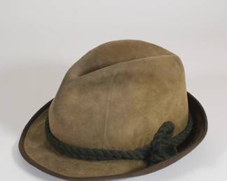 Men's vintage hat, possibly made in Germany