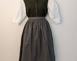 Women's German dirndl dress, 3/4 length sleeves, apron