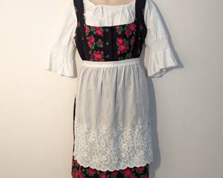 Women's German dirndl dress
