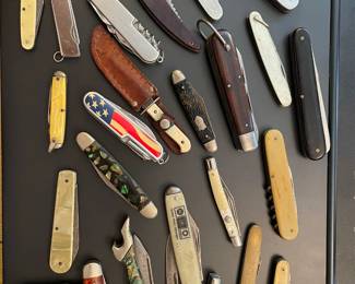 Collection of pocket knives