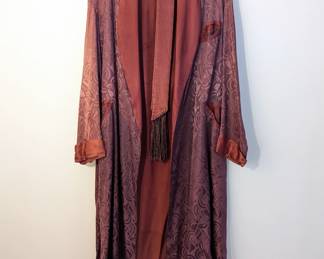 Vintage E & W Loungewear belted robe