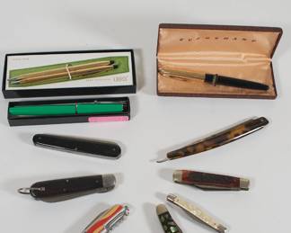 Cross 12 kt fold filled pen and pencil set in box; collection of pocket knives and straight razors