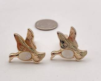 Pair of flying ducks cufflinks, gold toned metal and mother of pearl