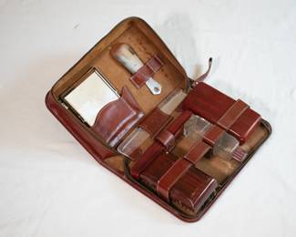 Mens vintage brown leather vanity travel toiletry grooming set