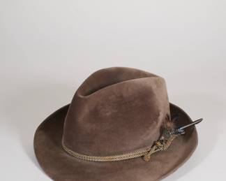 Men's vintage hat from Stratton Hats made in the USA