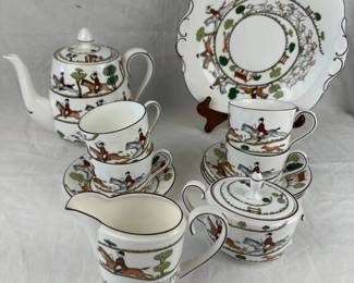 Coalport Hunting Scene Fine Bone China