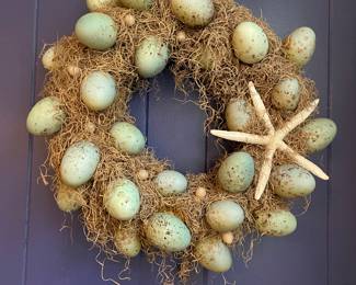 Starfish & egg wreath 