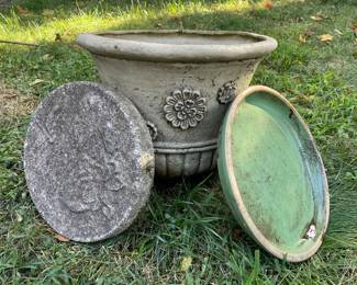 Saucer, stepping stone & composite planter 