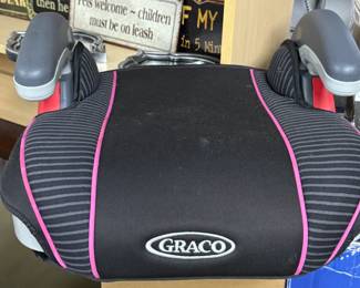 Graco Car Seat - Other Kid seats too.