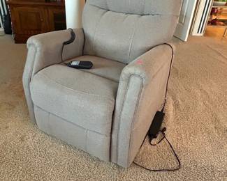 Electric / Power Lift Chair (New) 