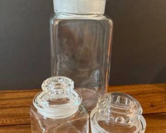 63 VintageDakotaSquareApothecaryJarsExtraLid