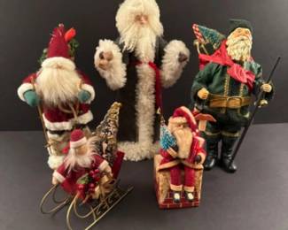 22 SantasFromYesteryear