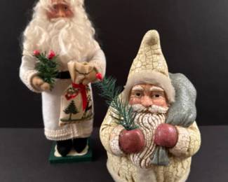 29 HouseofHattenSantaCrackledFriend