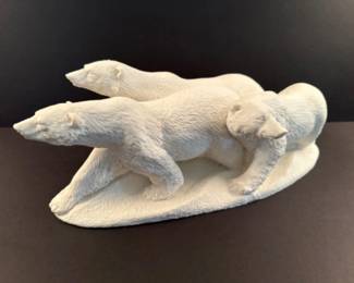 54 WinterlightPolarTrioPolarBearsResinCarving
