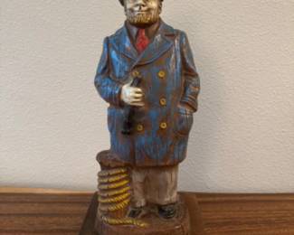 23 VintageFishermanSeaCaptain