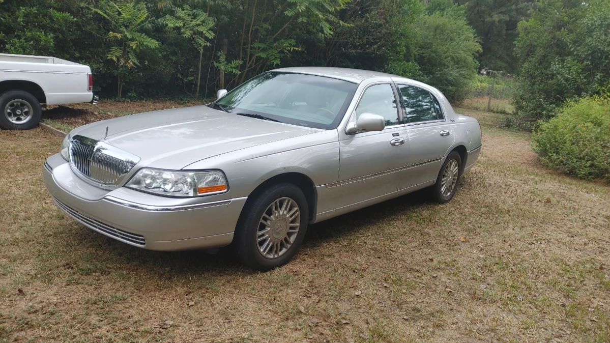 2009 Lincoln Continental signature Limited 