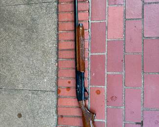 Remington 1100 rifle