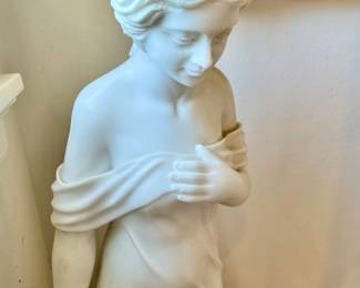 LOVELY MARBLE MAIDEN