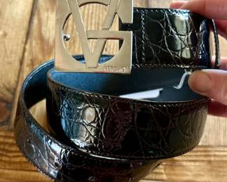 OVER 300 MEN'S AND WOMEN'S BELTS.