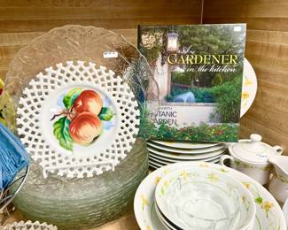 BOTANICAL COOKBOOK IS ALWAYS A HIT!